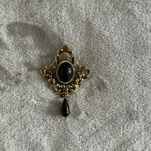 Vintage Germany filgeee sweater brooch - Picture 3 of 5